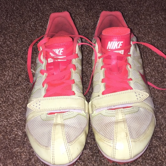 NIKE Track Spikes - Picture 2 of 2